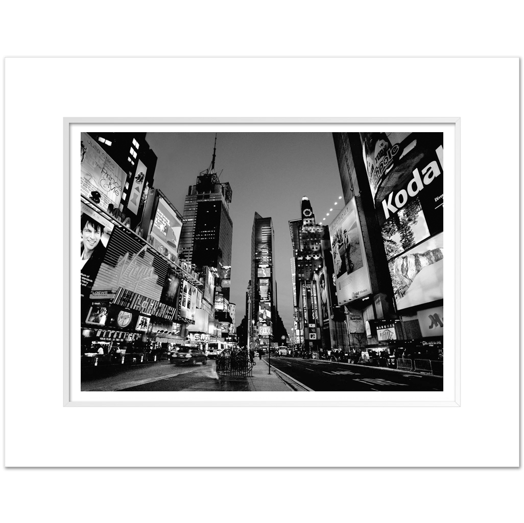 Times Square at Night NYC | newyorkphotomania